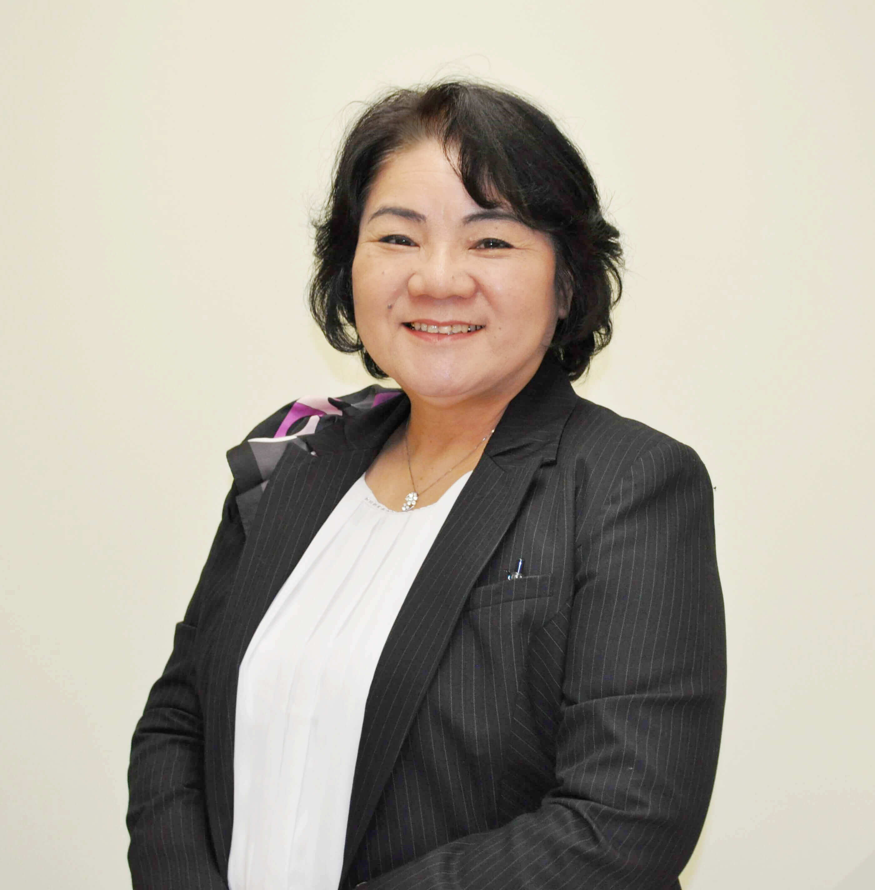 恒次店長代理 立ち